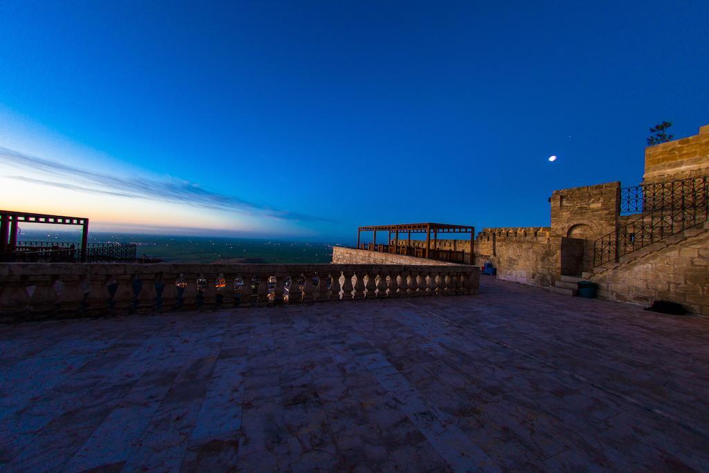 Mardius Tarihi Konak Mardin Luaran gambar
